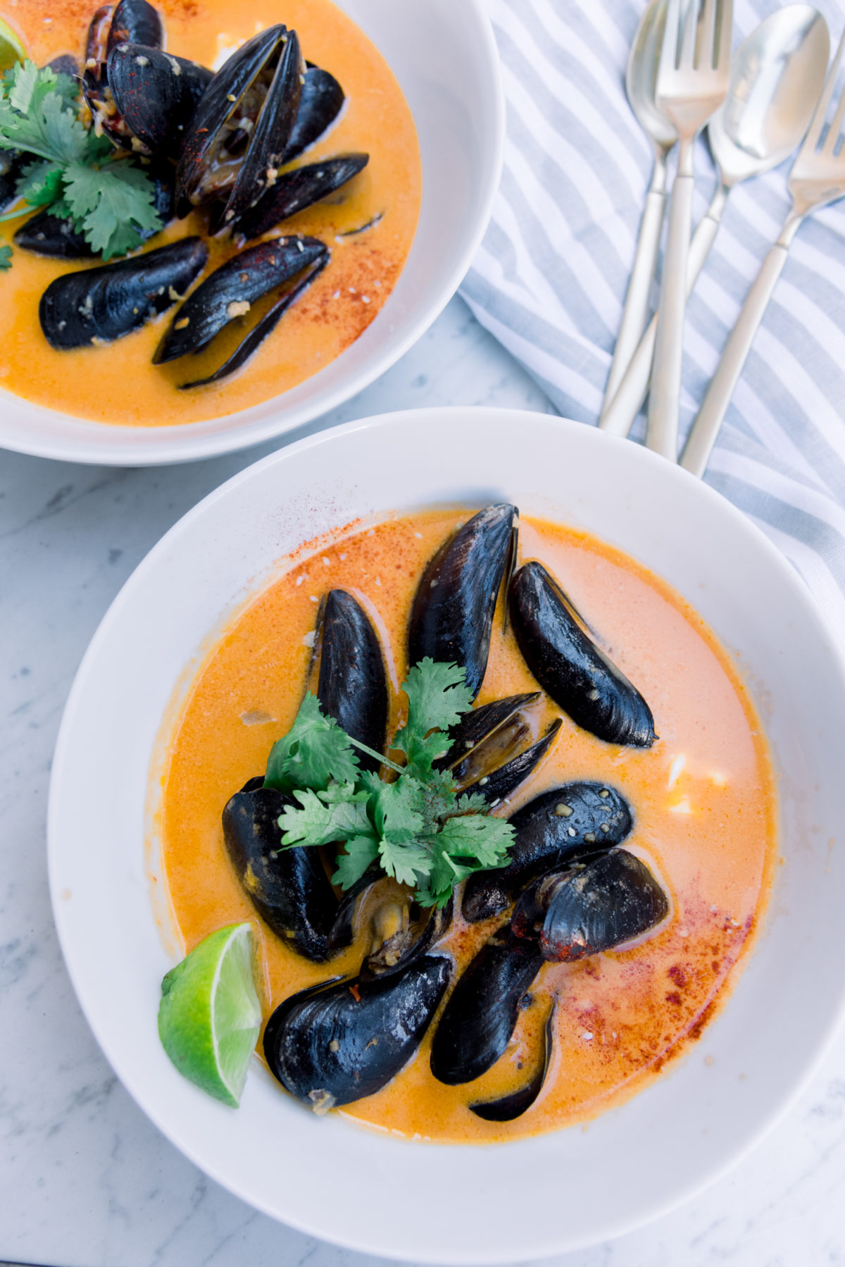Thai Mussels in a Spicy Coconut Sauce