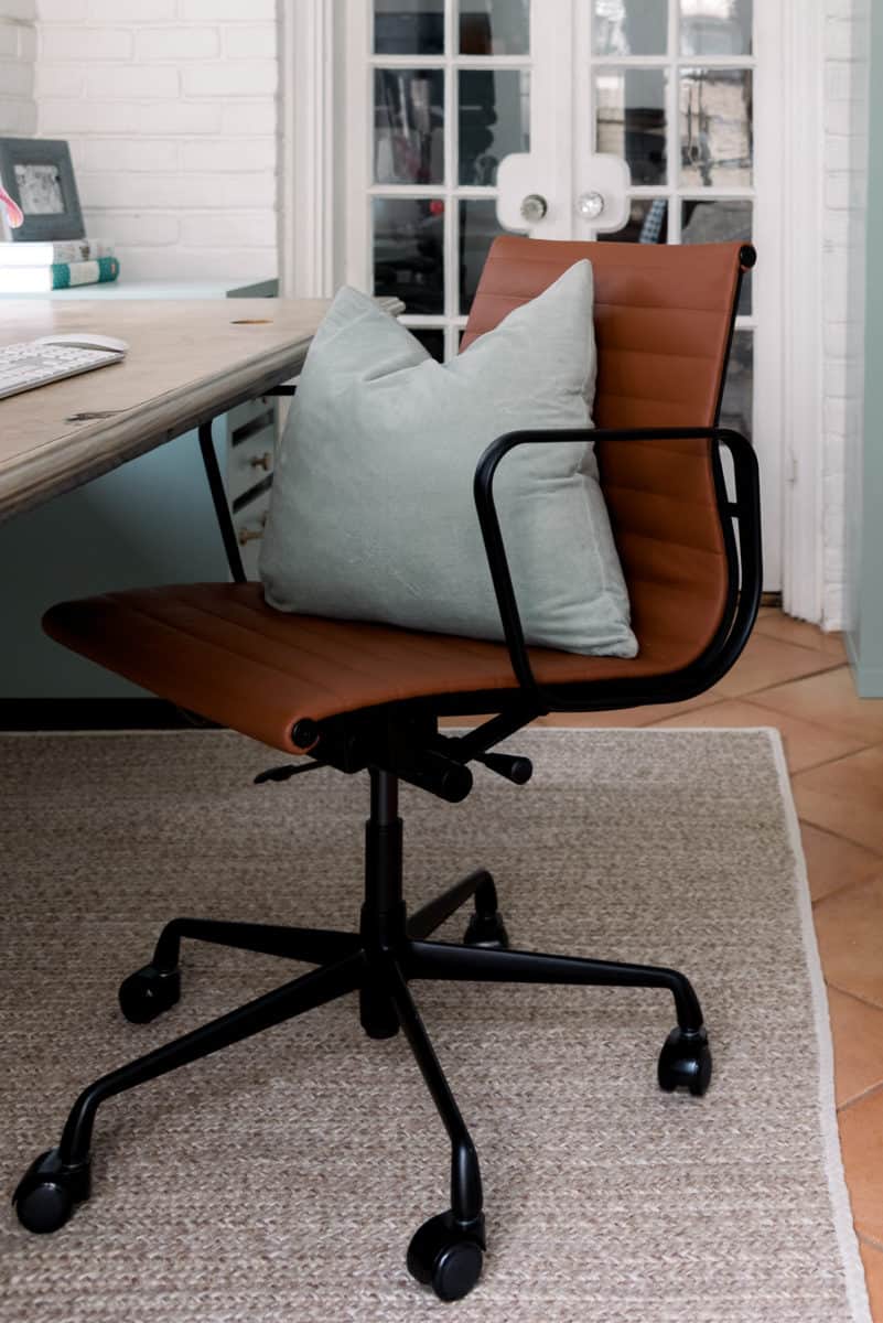 Best Home Office Chairs - Darling Down South