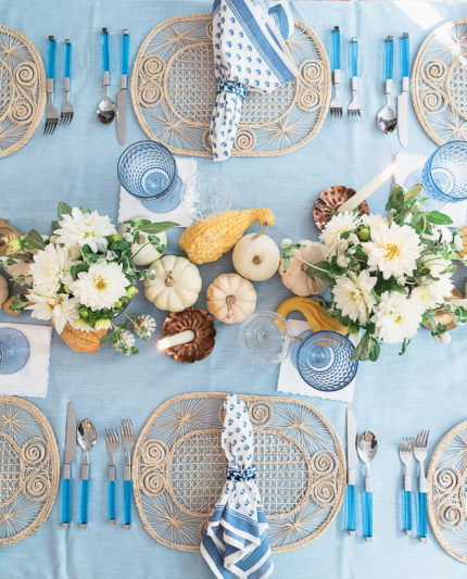 blue thanksgiving table decor